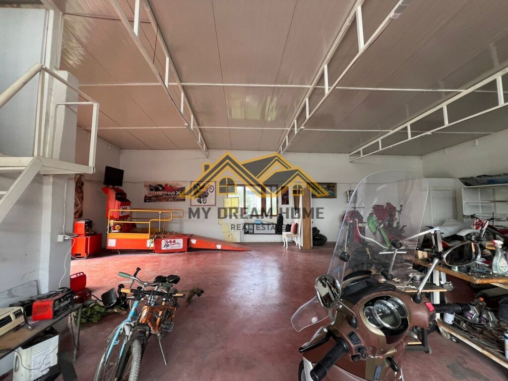 JEPET ME QERA MAGAZIN NE ISH KENETE DURRES!