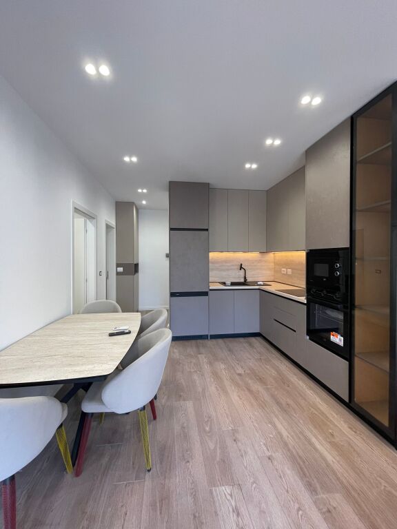 🏠 𝐉𝐄𝐏𝐄𝐓 𝐌𝐄 𝐐𝐈𝐑𝐀 – 𝐀𝐩𝐚𝐫𝐭𝐚𝐦𝐞𝐧𝐭 2+1 | 𝐙𝐨𝐠𝐮 𝐢 𝐙𝐢