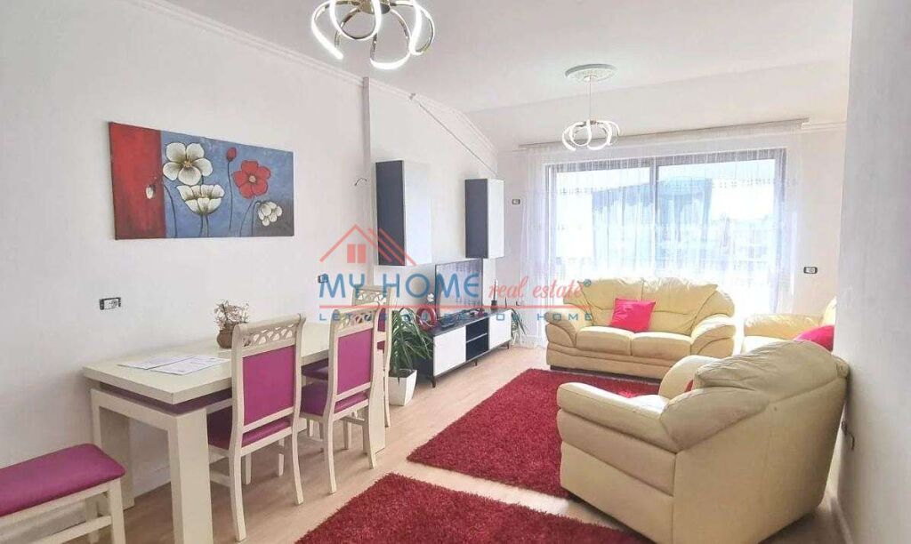 2+1 Apartment for sale in Fresk in Tirana