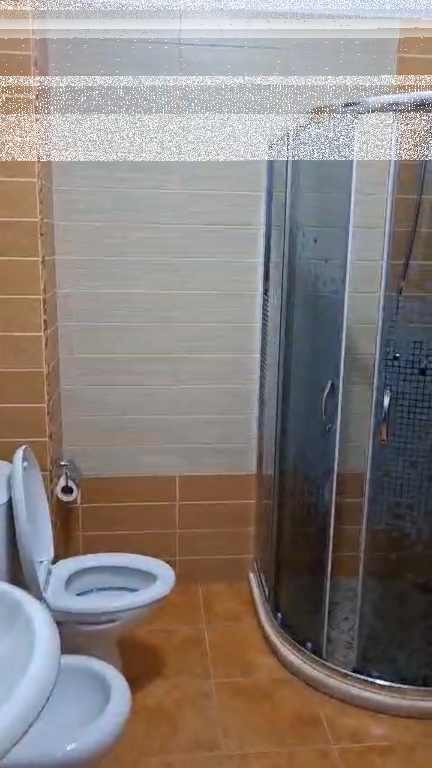 Appartamento 1+1, Astir!