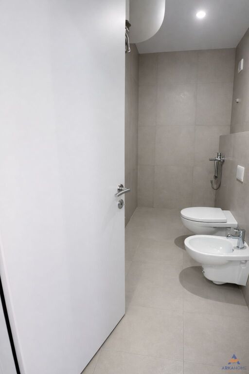 FOR SALE APARTMENT 2+1+2 "ARLIS COMPLEX, PHARMACY 10" 260,000 EURO (NEGOTIABLE)