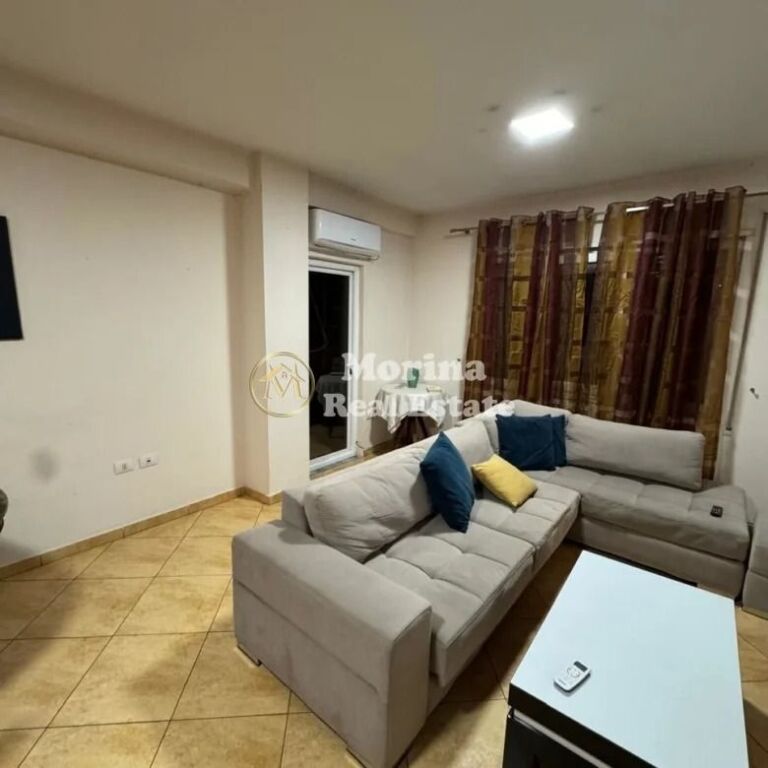 Vendita | Appartamento 2 + 1 + Blocco | Via Kodra e Diellit | 220000 €