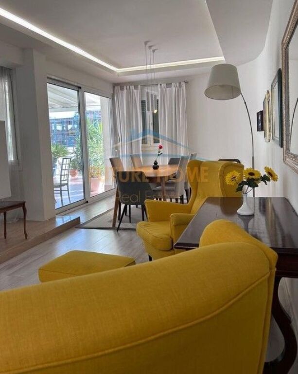 For sale, Apartment 2+1+2+Veranda, Bllok