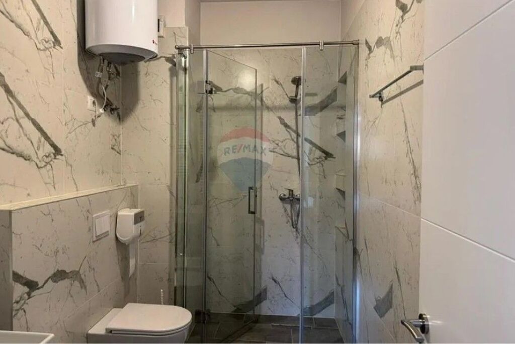 Apartment - For Sale - Porcelain ID: 530261046-484