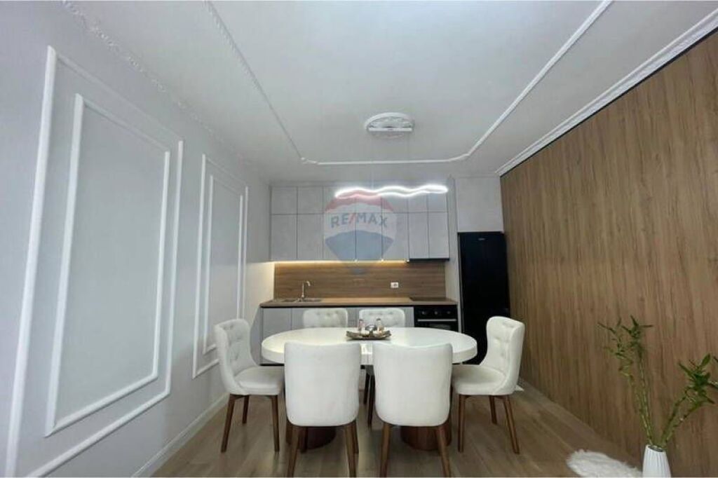 Apartament 2+1 me qira ne Astir!