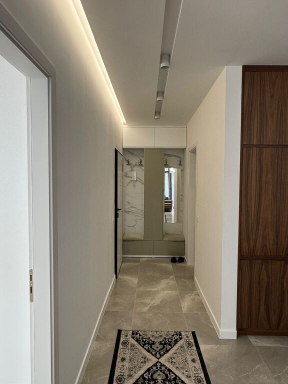 Apartment 2+1 for rent at Pazari i Ri