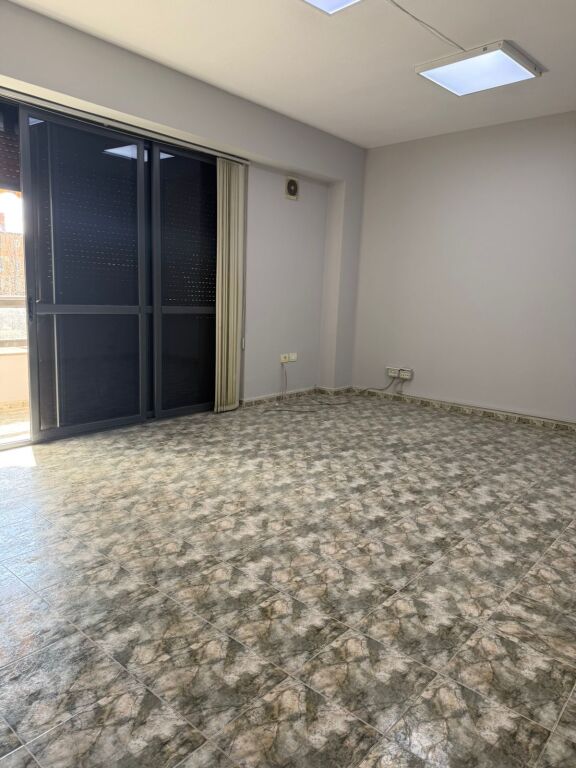 Jepen me qira ambient për biznes,Bllok