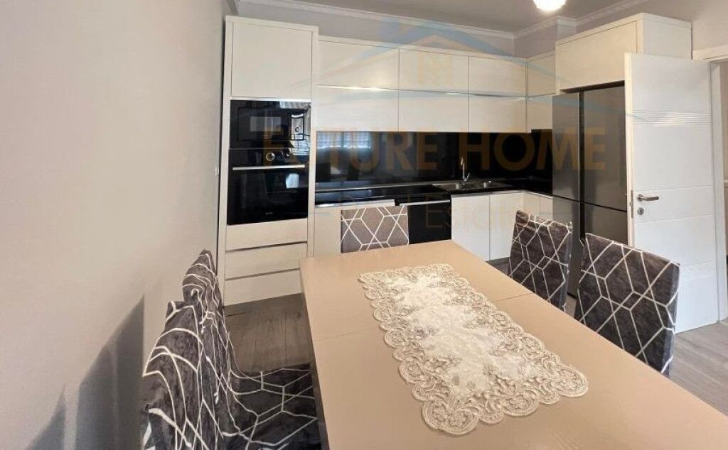 Affitto, Appartamento 2+1+2, Nuovo Anello, Tirana.