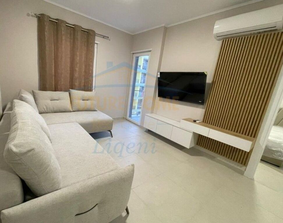Qera, Apartament 1+1+Post Parkimi, Kompleksi Univers City, Tiranë