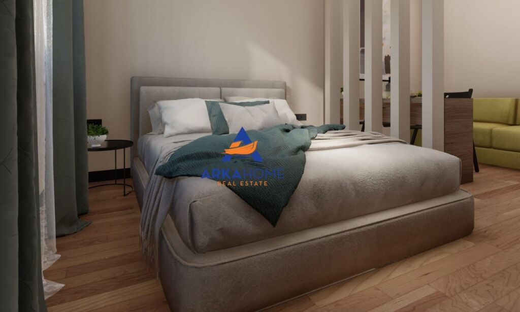 MONOLOCALE IN VENDITA "TE ISH EKSPOZITA" 130.000 EURO