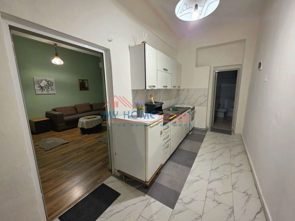 Appartamento 1+1 in Affitto Myslym Shyri Tirana