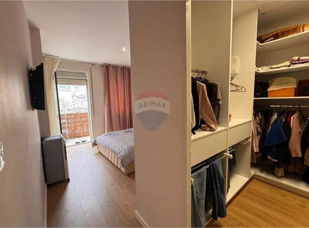 Apartament - Për Shitje LIQENI I THATË ID: 530491012-123