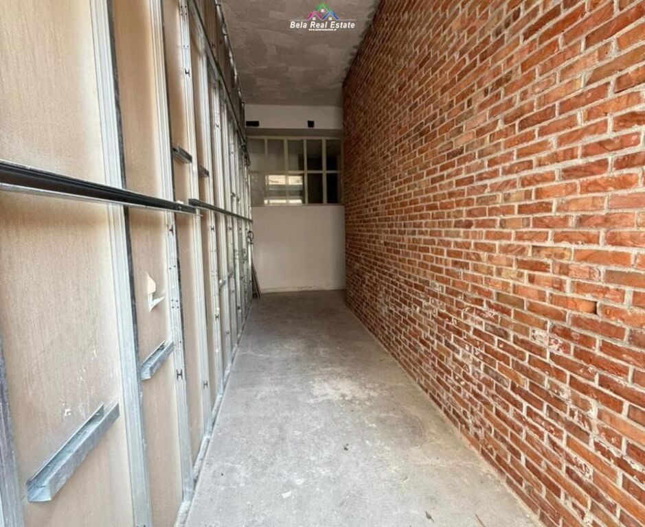 Negozio in affitto a Myslym Shyr (ID BD21816) Tirana