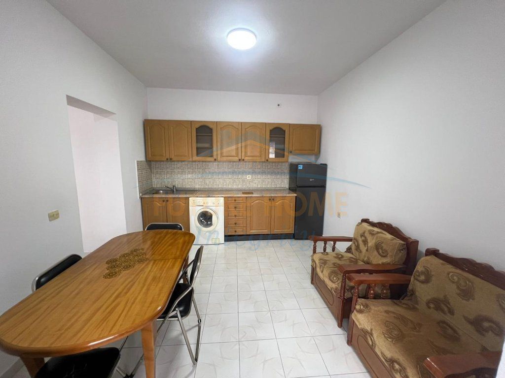 Qera, Apartament 1+1, Rruga e Elbasanit, Tiranë.