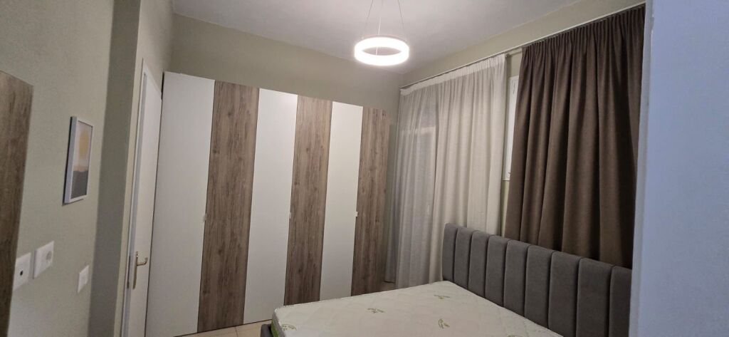 Apartament 2+1, Kopshti Zologjik!