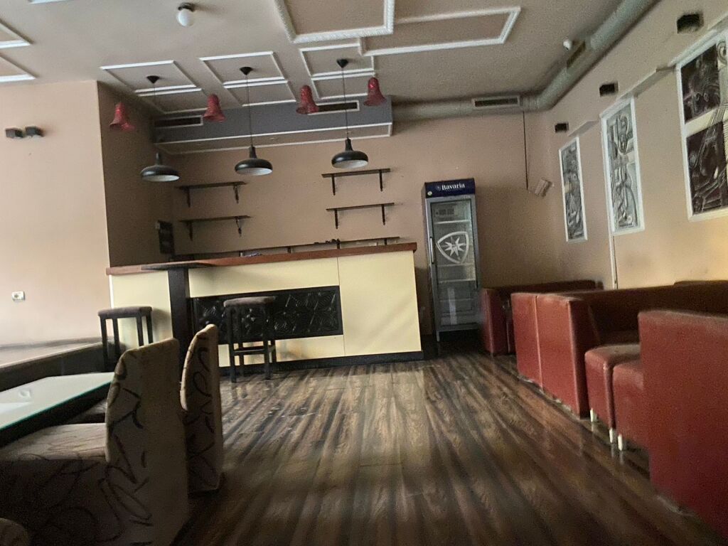 Shitet njësi biznesi (biznes bar kafe)📌Qytet Studenti, rruga Ali Visha (pallat i ri)