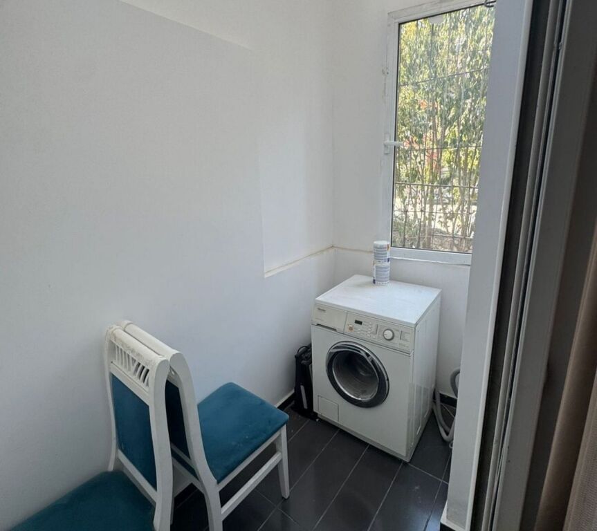 Garsionere konvertuar 1+1, Rruga e Durresit!