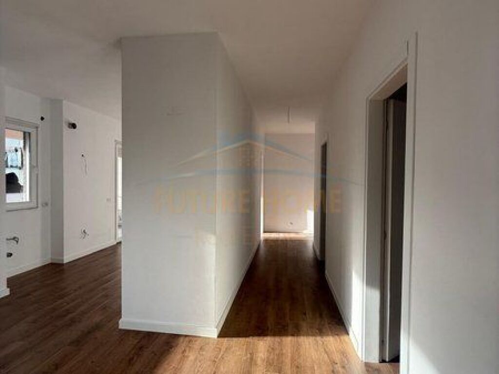 Rent, Apartment 2+1 PAZARI I RI