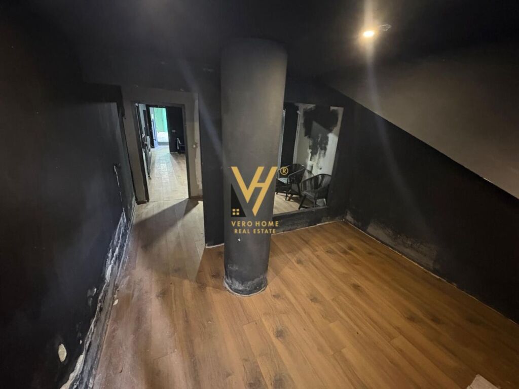 LOCALE COMMERCIALE DI 70 M2 IN AFFITTO PRESSO IL COMUNE DI PARIGI 600 EURO