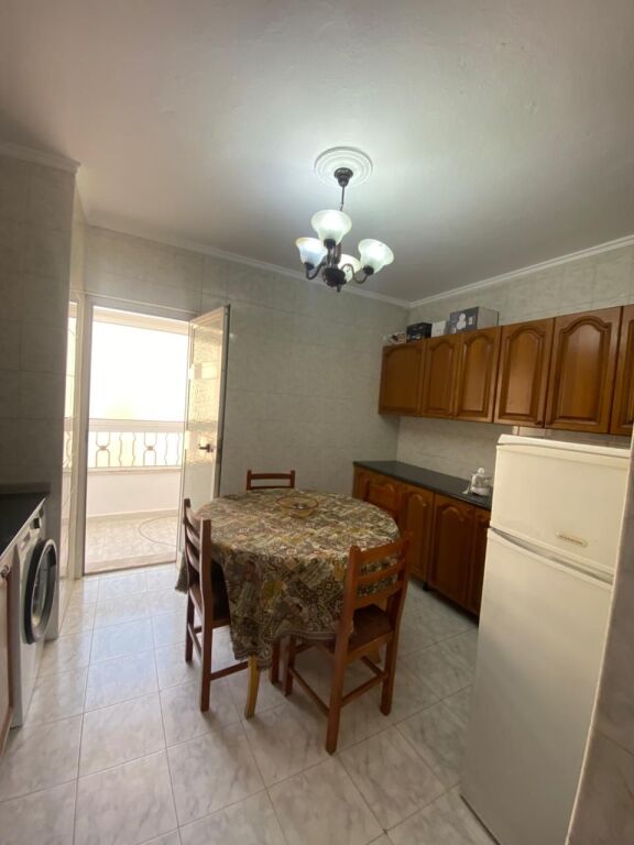 🏡 Appartamento 2+1 in Affitto – Laprakë