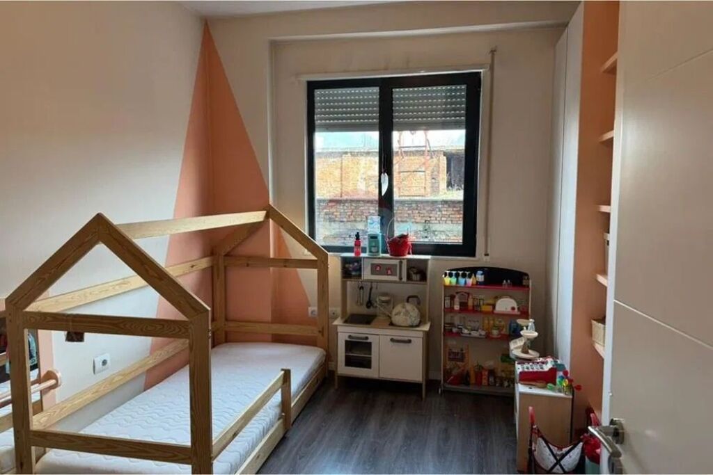 Apartment - For Sale - Porcelan, Tirana(ID: 530261046-484)