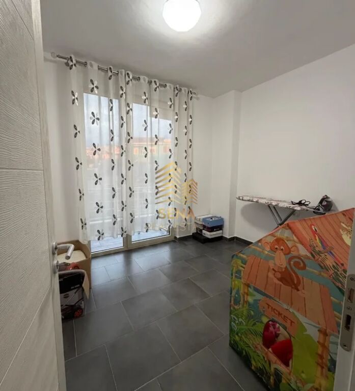 Qira, Apartament 2+1+blk, Kompleksi Tom Doshit, Shkoze, 500 Euro/Muaj