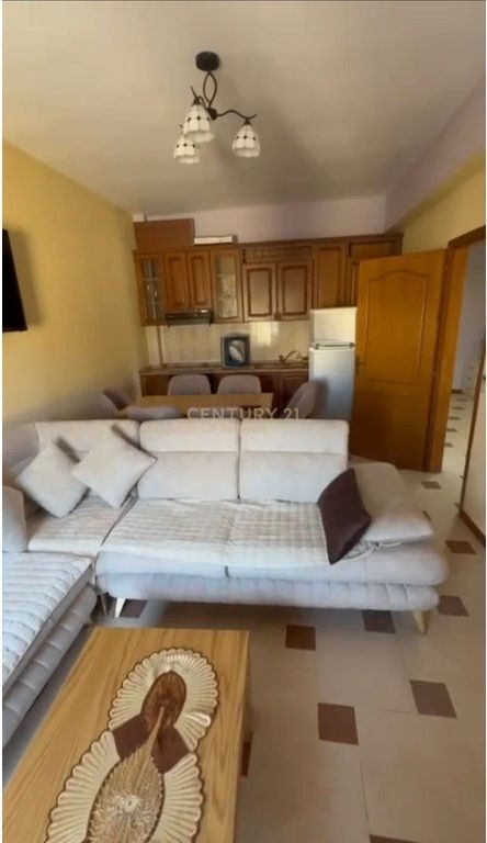 Appartamento 2+1+2 in vendita con vista mare a Durazzo