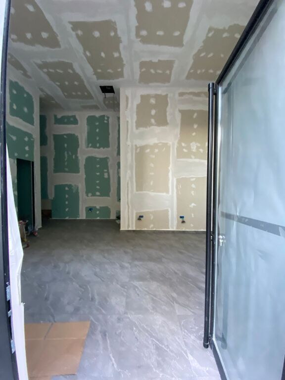 Spring Residence Ambjent Biznesi me Qira