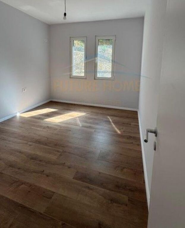 In vendita, Appartamento 2+1+2, Via Dajti, Fresk