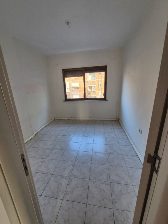 Apartament 2+1 ne myslym shyr per shitje