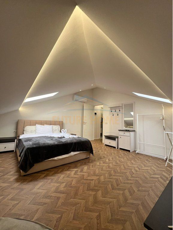 Qera, Apartament 1+1 dhe 2 Garsionere, Komuna Parisit ,Tirane. 1,500 €