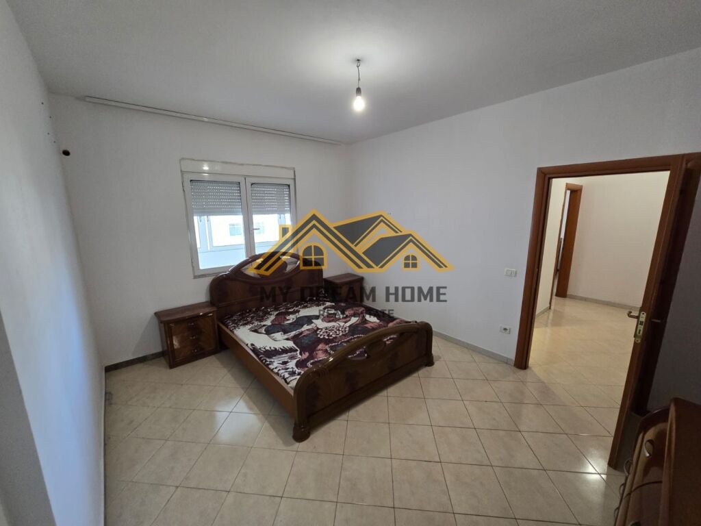 JEPET APARTAMENT ME QERA 1+1 NE ZONEN E ‘ISH-URT’ !!!