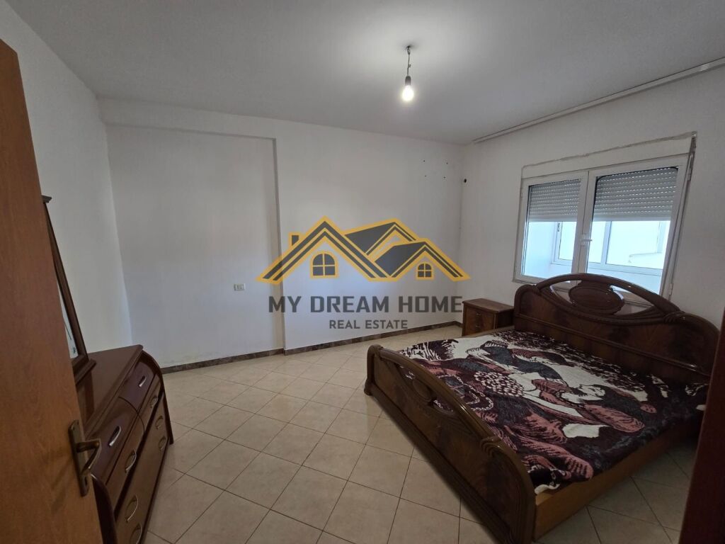 JEPET APARTAMENT ME QERA 1+1 NE ZONEN E ‘ISH-URT’ !!!