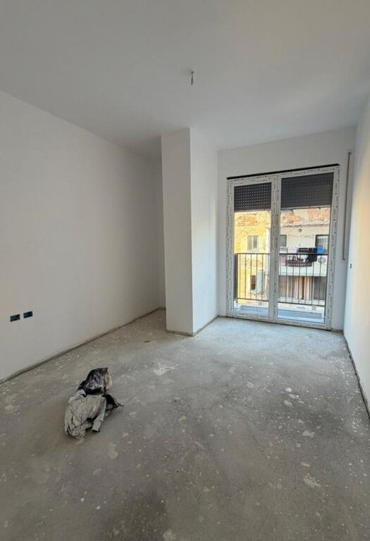 Apartment 2+1 for sale Ali Demi, Electric Market