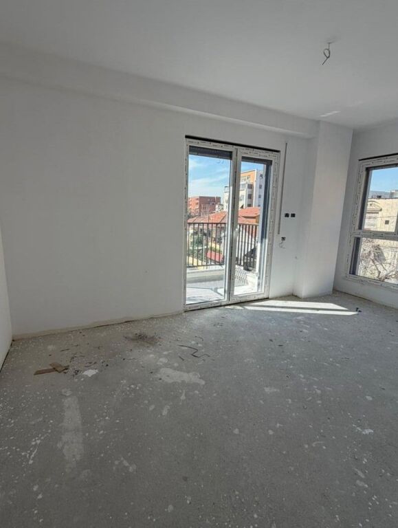 Apartment 2+1 for sale Ali Demi, New Electric Market
