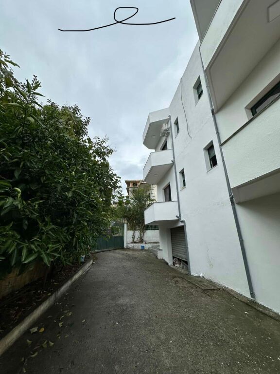 VILLA 3 PIANI IN VENDITA GOLEM VICINO A FAFA GRAND BLUE 500000€