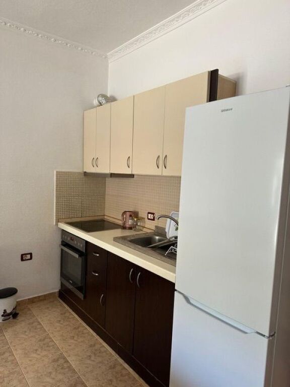 Appartamento 1+1 con 350€ ad Astir