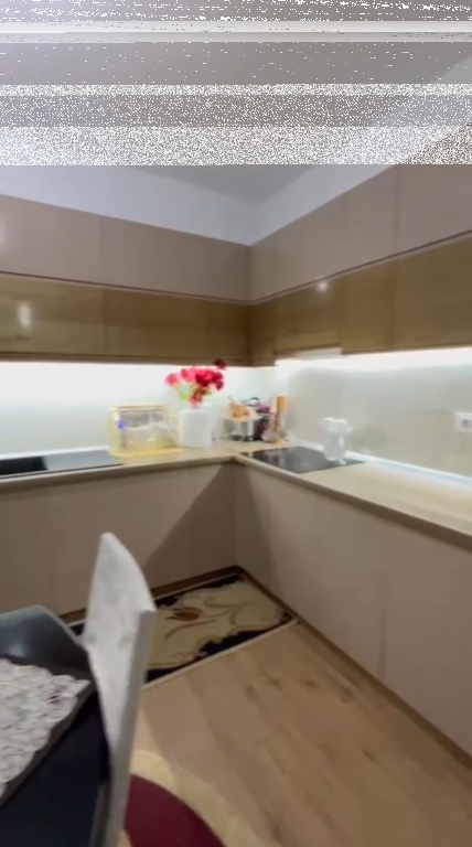 Apartment 2+1, Shkoze!