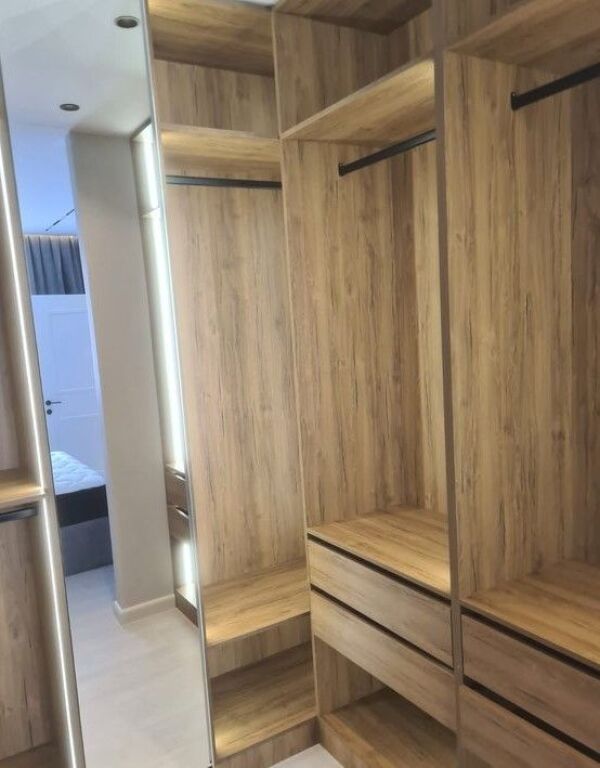 Super Apartament 1+1 për qera te Riverside Residence, Tirana