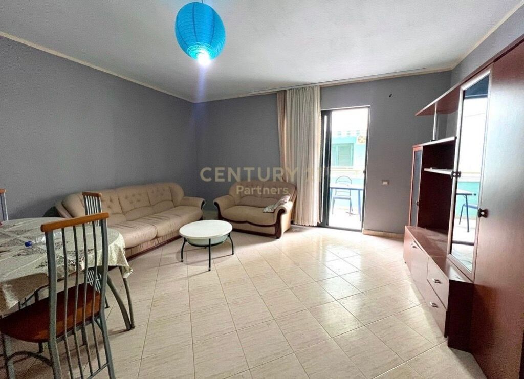 Shesim apartament 1+1 ne golem