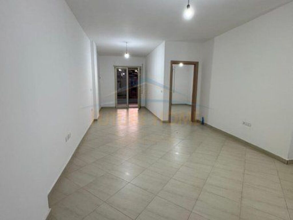 For sale, Apartment 1+1, Fresku, Tirana