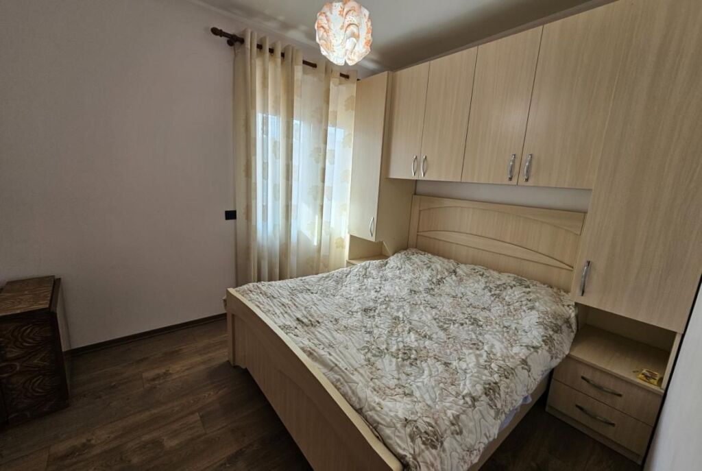 Ne Fresk Shitet Penthouse Ekskluziv 119.3 m² + 151.2 m² Verandë !