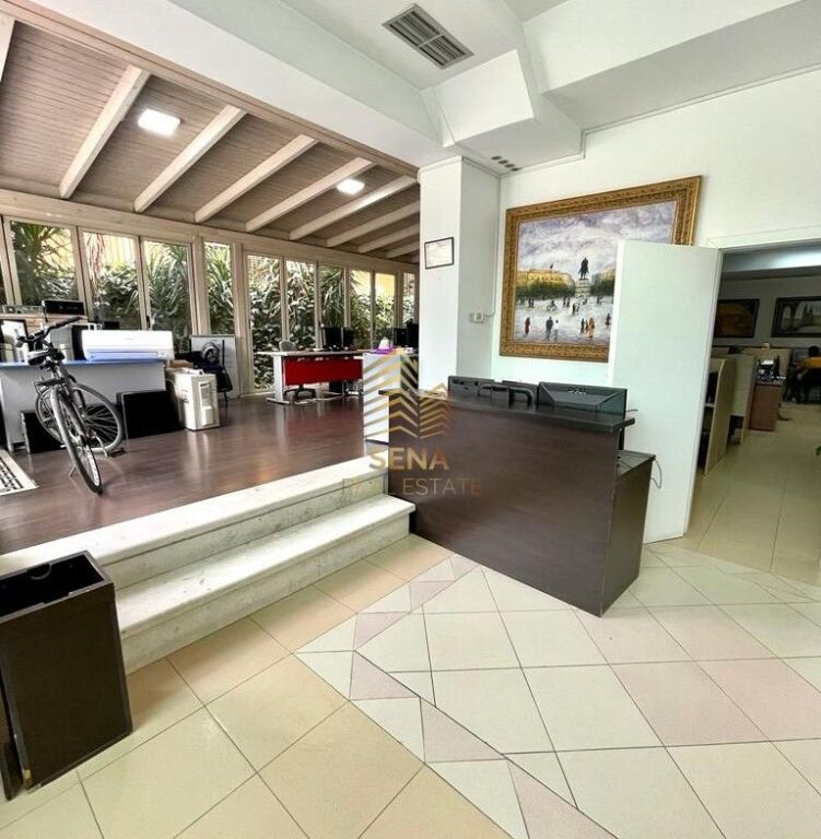 Business Premises for Sale Unit 217m² • 3000 Euro/m² , Elbasan Street, 651,000 Euro