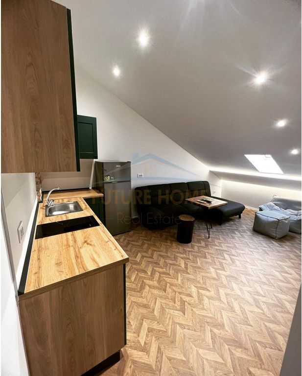 For rent, Apartment 1+1 and 2 Studios, Paris Commune, Tirana..