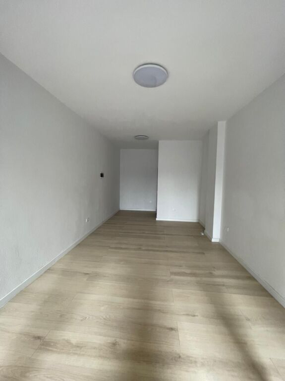 Dyqan me sip 35 m2,rruga babe rexha,70 mije euro me hipoteke