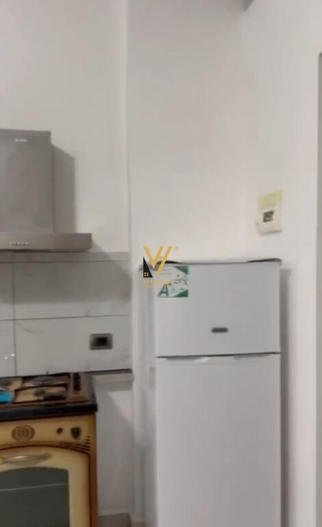 JEPET APARTAMENT 1+1+BLK ME QIRA TE KOPSHTI ZOOLOGJIK 40.000 LEKE