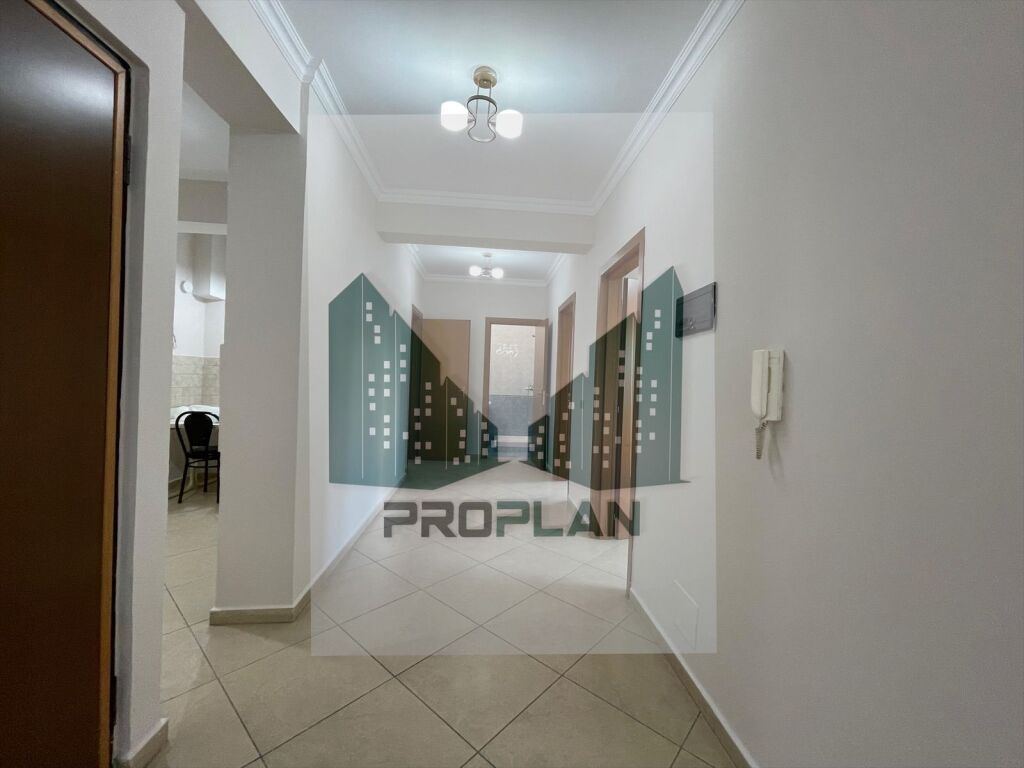 🏢 𝐅𝐎𝐑 𝐑𝐄𝐍𝐓 – 𝐒𝐩𝐚𝐜𝐞 𝐟𝐨𝐫 𝐎𝐟𝐟𝐢𝐜𝐞/𝐁𝐮𝐬𝐢𝐧𝐞𝐬𝐬 | 𝐊𝐚𝐯𝐚𝐣ë 𝐑𝐨𝐚𝐝