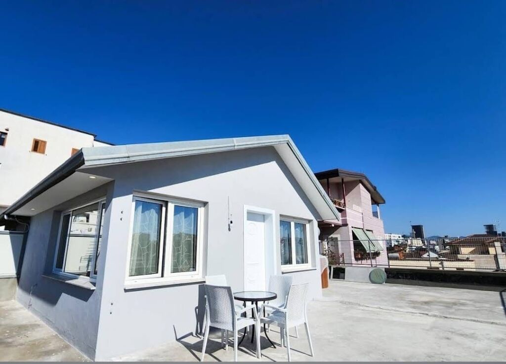 Papafingo me qera,Jordan Misja!