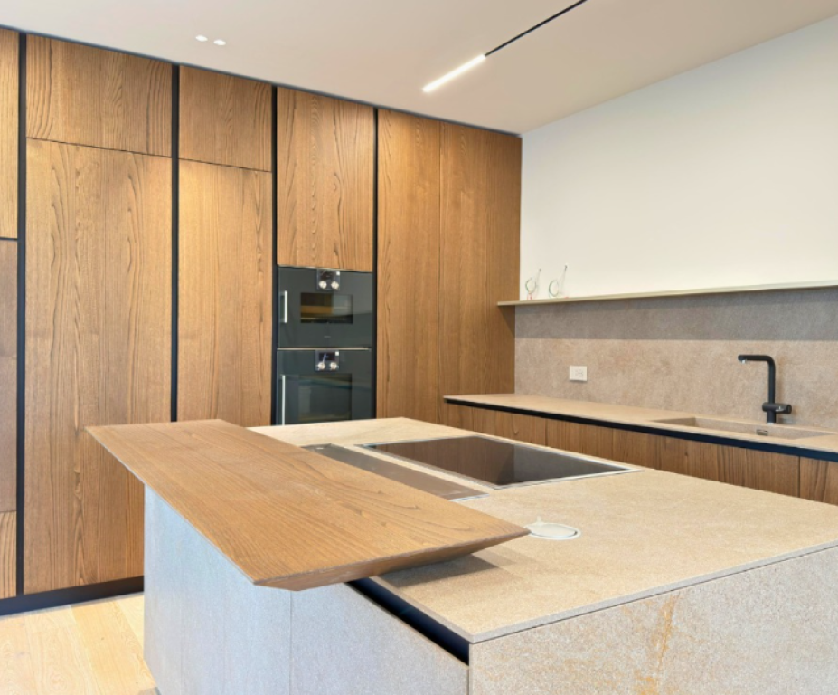 🏡 Vilë Luksoze për Shitje – Rolling Hills 2