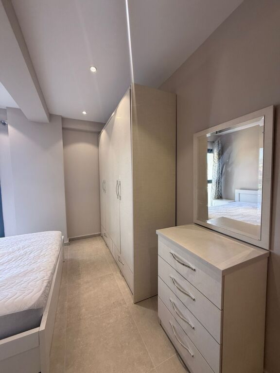 Apartament 2+1 me qera ne Porcelan tek Splendor ne Rrugen e Kokonozeve